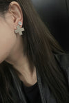 Parts of Four Stud Earrings 0.2 CT, Diamond Plate 1235-7-DA+DIA